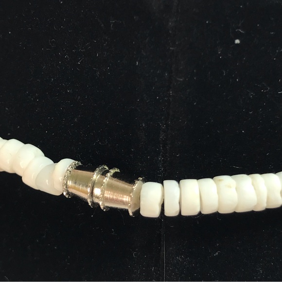 Vintage Natural Puka Shell & Seashell Chunky Statement Necklace - Picture 7 of 7